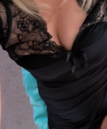 Я нежная, красивая и опытная - гарантирую тебе незабываемое время! 💋 Я предлагаю широкий спектр услуг, чтобы удовлетворить все твои сексуальные желания. Позволь мне сделать твои фантазии реальностью! ✨ С моими магическими руками и умелыми губами ты почувствуешь себя настоящим мужчиной. 🌟 Я живу и работаю в Москве, где тебе будет комфортно и уютно со мной. Если тебе интересно, я могу поделиться своими отзывами и фотографиями, чтобы ты мог оценить мои достоинства. Так что не теряй времени и свяжись со мной прямо сейчас! 💕 София